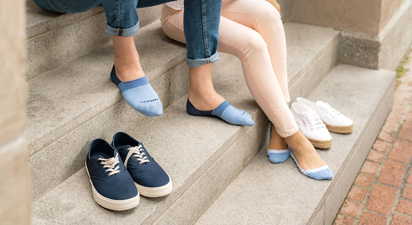 Pairing Tech + Expertise: The Secret to Ecommerce Acceleration in 2021 Feetures brand image